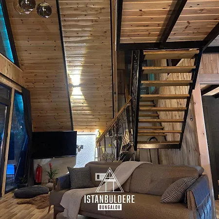 Istanbuldere *